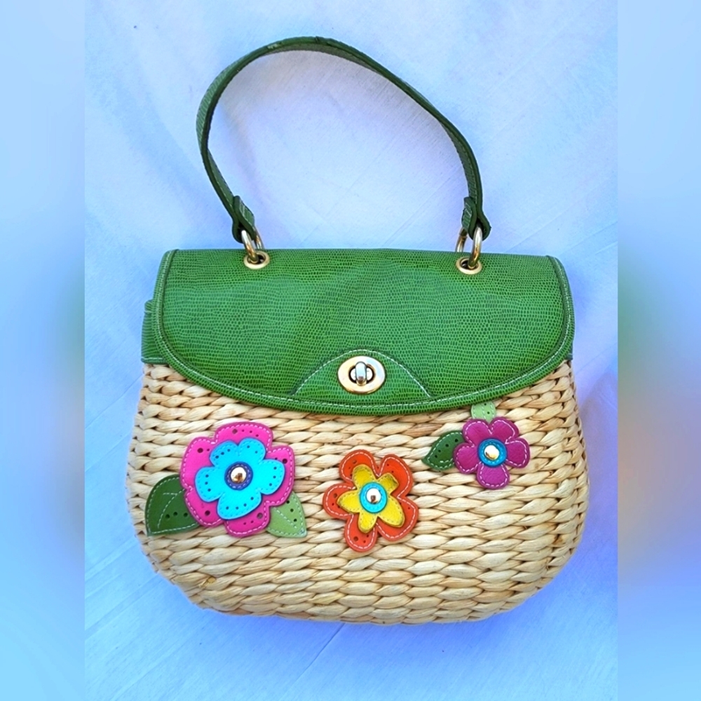 Green straw retro floral satchel